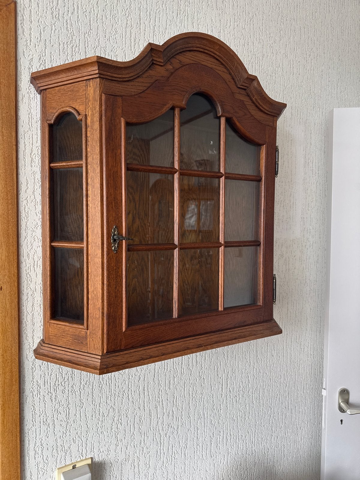 Antieke houten vitrinekast - Wandkast met glas, Huis en Inrichting, Ophalen, Gebruikt