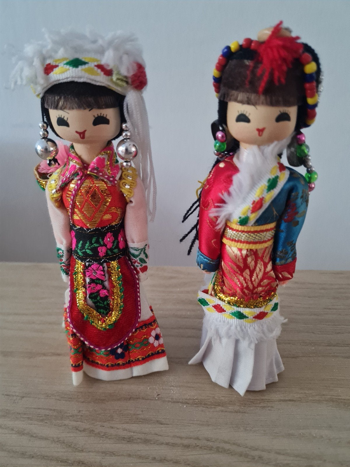 folklore poppetjes, Ophalen of Verzenden