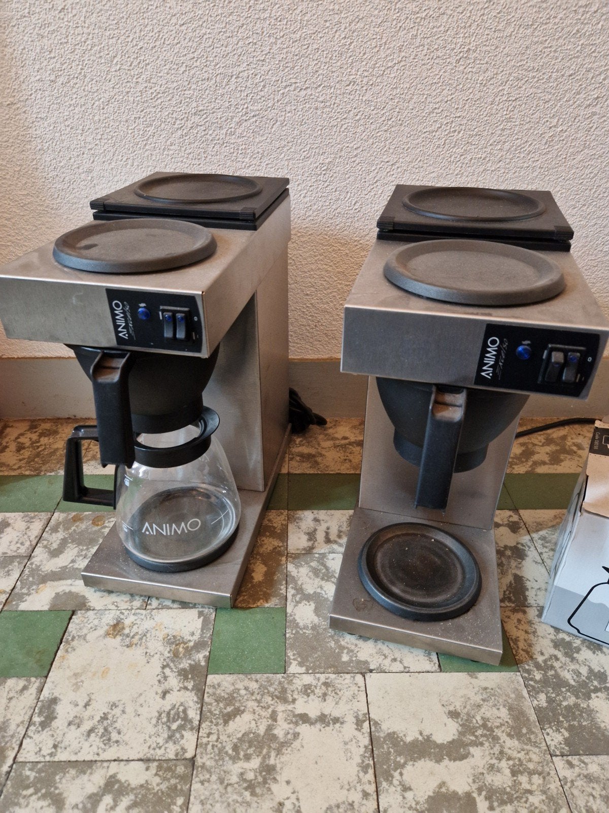 2 Professionele Animo Excelso Koffiezetapparaten, Witgoed en Apparatuur, Gebruikt, 10 kopjes of meer, Koffiemachine, Gemalen koffie