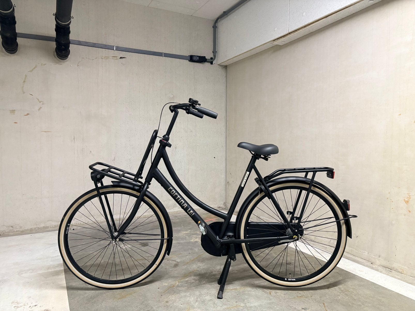 NIEUW Cortina U4| 28inch| 57cm| FACTUUR, Fietsen en Brommers, Overige merken, Terugtraprem, Nieuw, Versnellingen