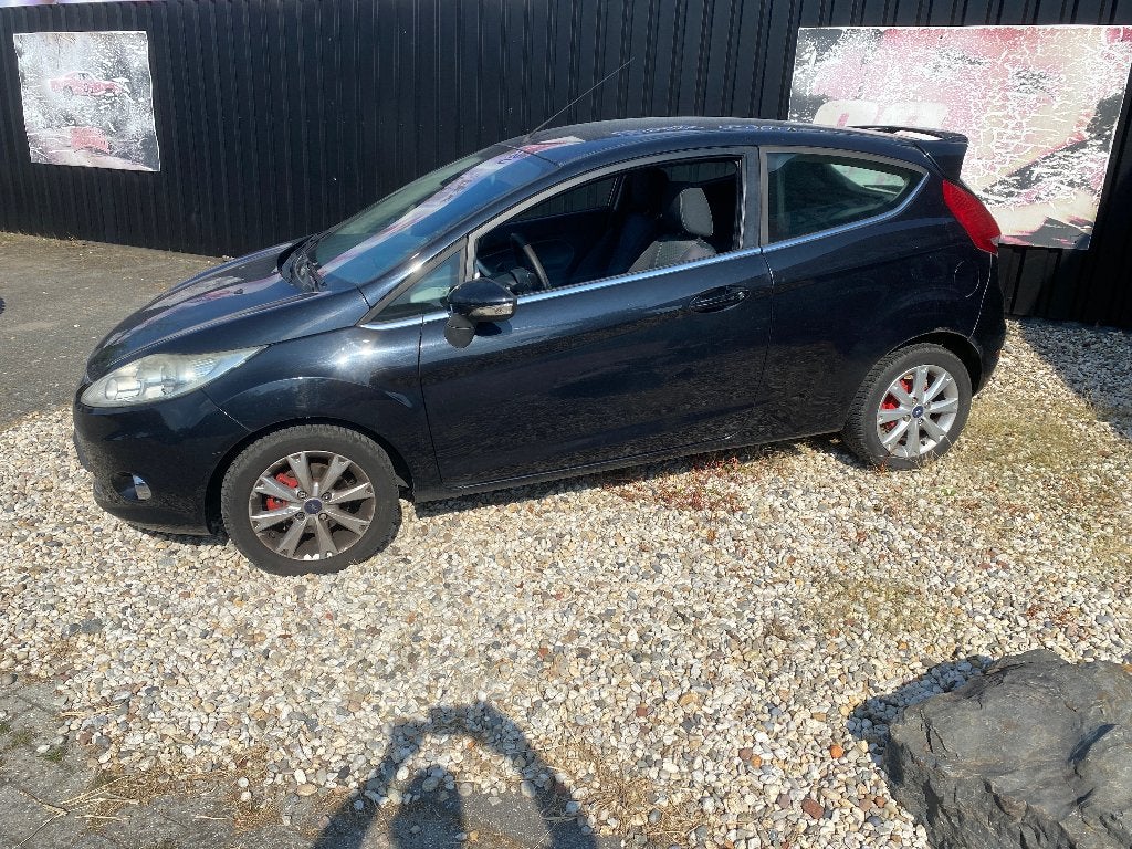 Leuke Ford Fiësta 1.4 71KW  2008 Airco 120.562km Nieuwe Apk, Voorwielaandrijving, Stof, Metallic lak, 31 €/maand
