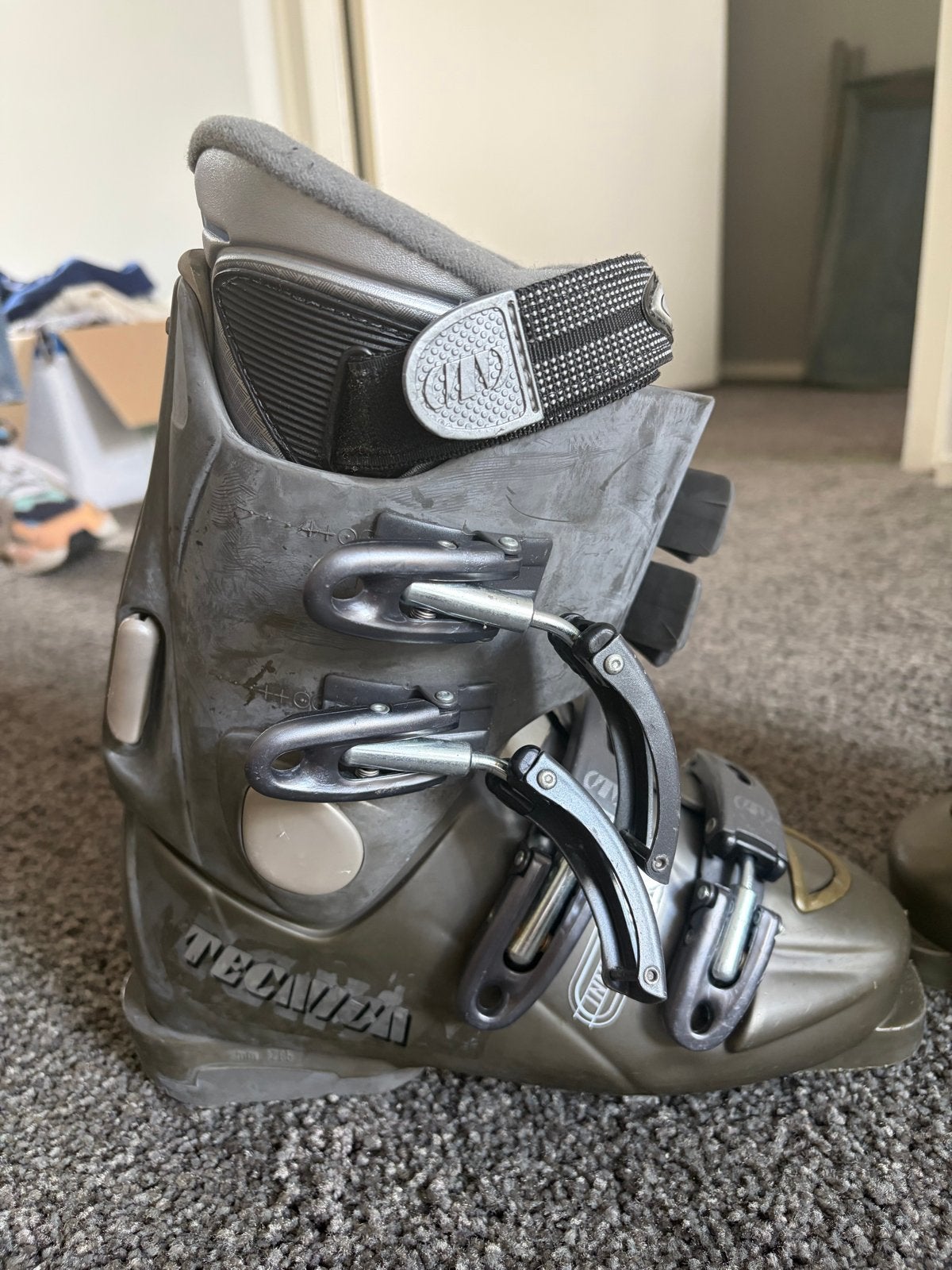 Tecnica skischoenen - Maat 5.5 / 38, Sport en Fitness, Skiën en Langlaufen, 140 tot 160 cm, Gebruikt, Schoenen, Skiën