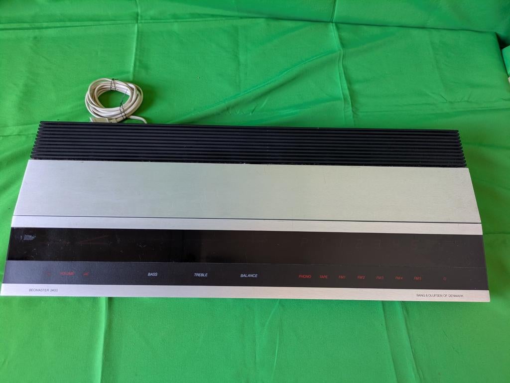 Beomaster 2400 Receiver - Vintage Bang & Olufsen, Audio, Tv en Foto, Overige merken, Gebruikt, Ophalen of Verzenden, Minder dan 60 watt
