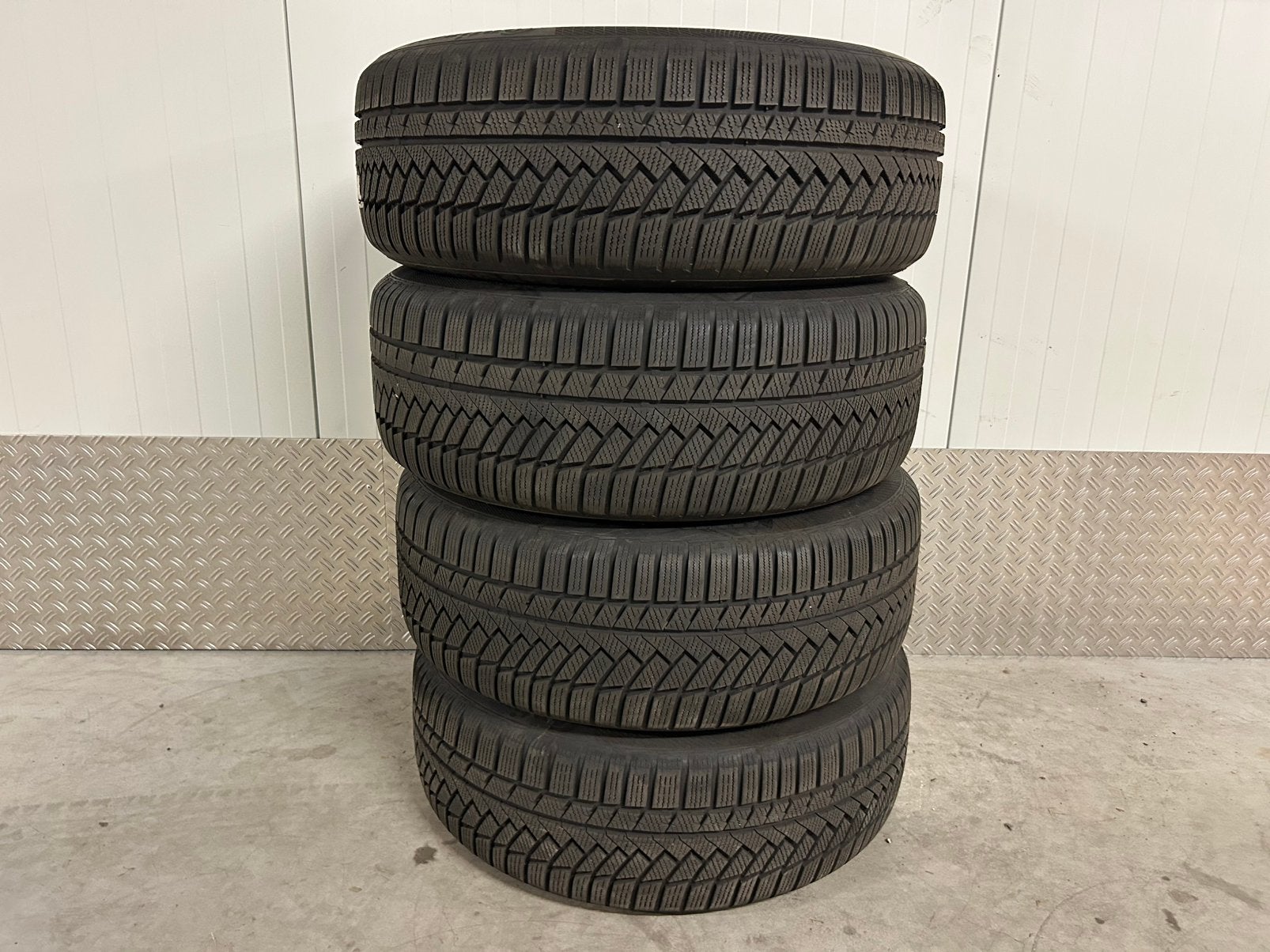 Originele VW ID4 ID5 19 inch 5x112 Hamar winter Continental, Auto-onderdelen, Banden en Velgen, Gebruikt, Banden en Velgen, Winterbanden