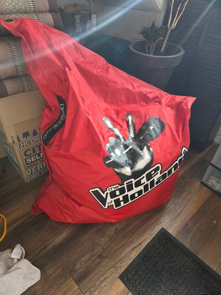 Zit zak voice of holland, Ophalen, Zo goed als nieuw