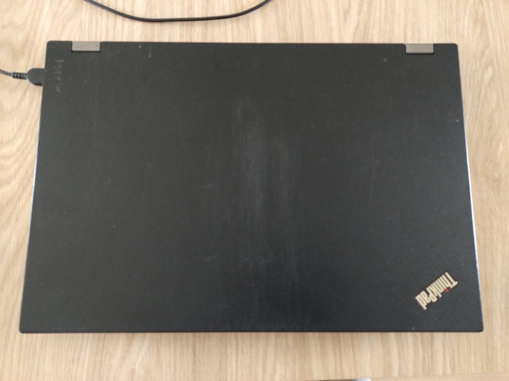 Lenovo Laptop L560 met Linux Cinnamon 22.3, Computers en Software, Ophalen, 2 tot 3 Ghz, 8 GB, SSD