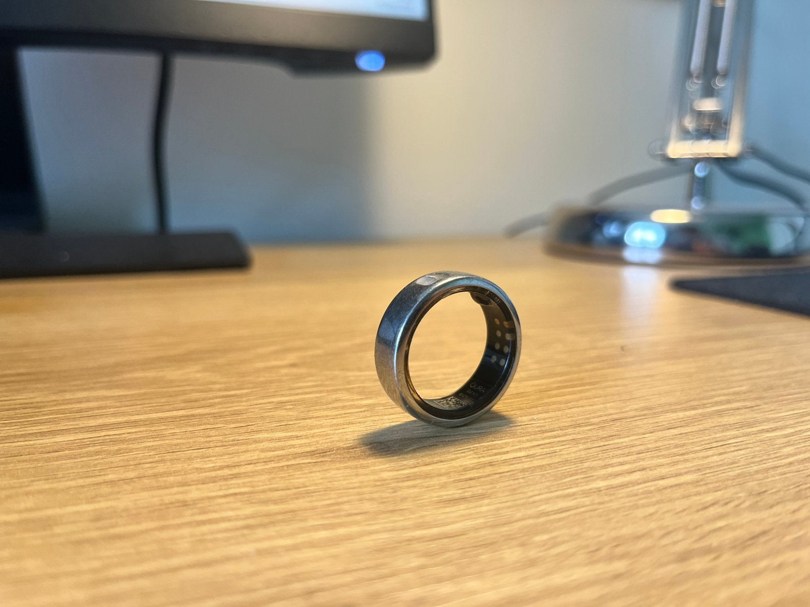 Oura Ring Gen 3 - maat 11 - zilver - incl. oplaadstation, Oura, IOS, Ophalen of Verzenden, Zo goed als nieuw