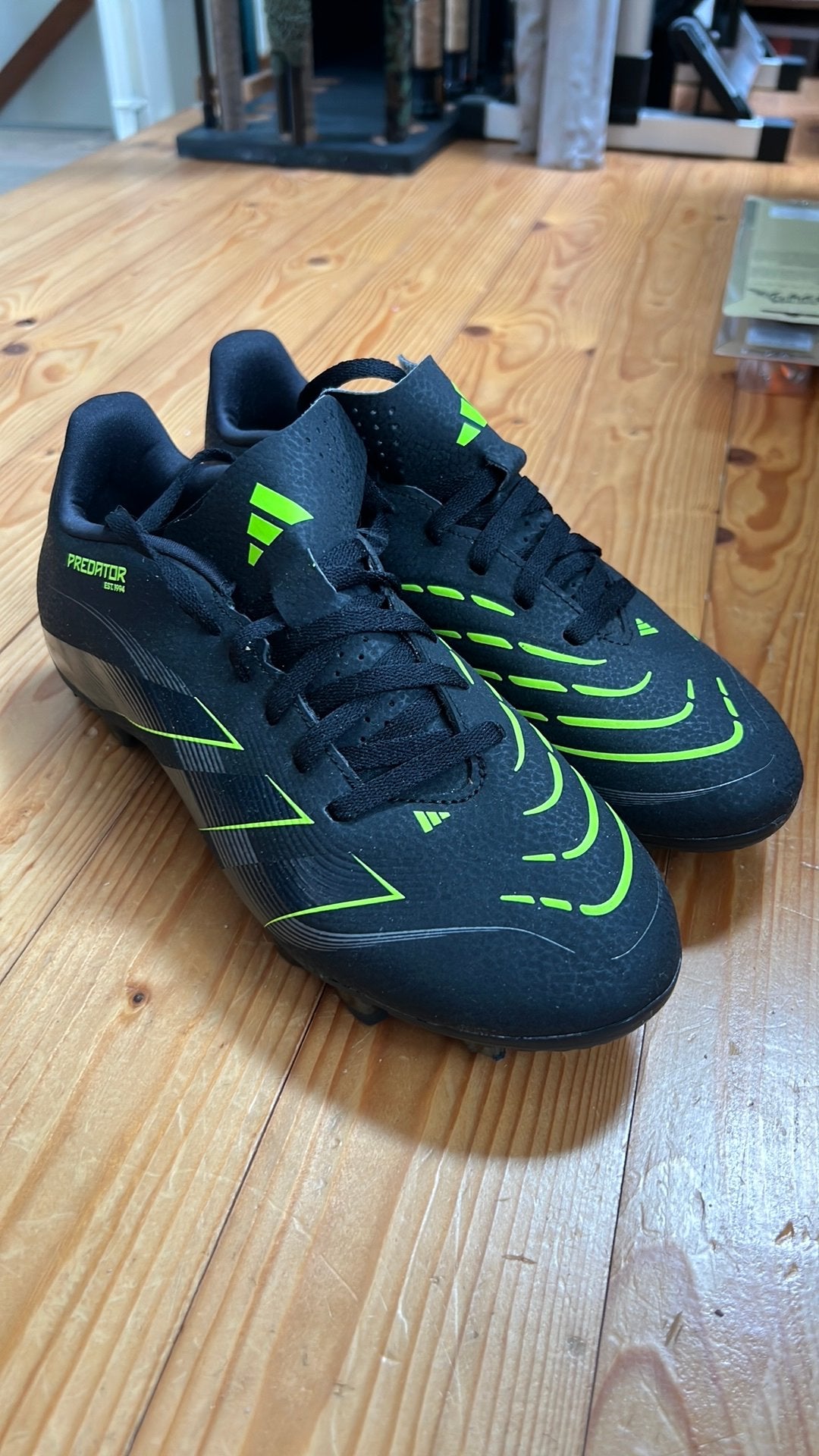 Adidas predator, Schoenen, Nieuw, Maat M, Ophalen of Verzenden