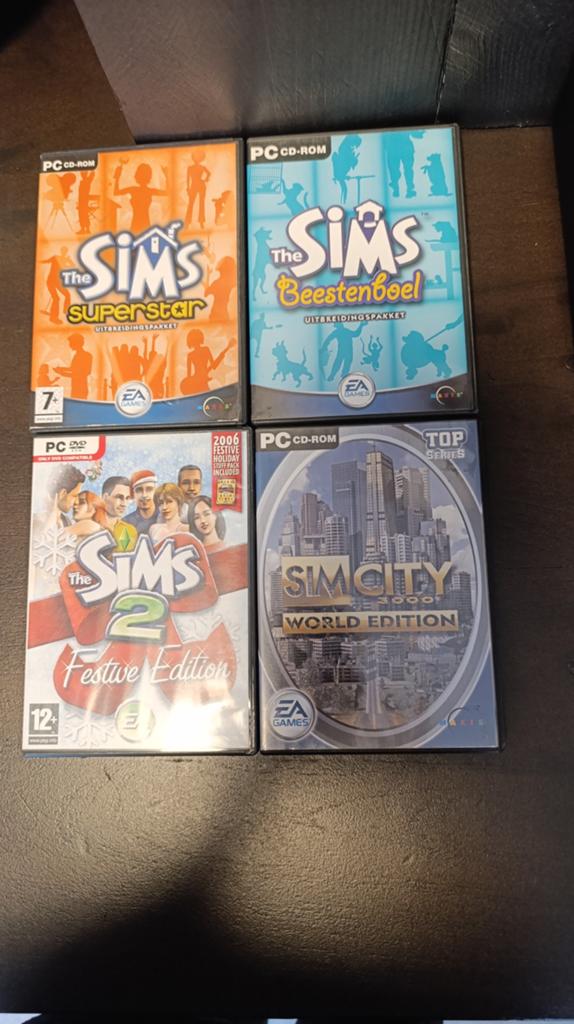De Sims PC Games: Superstar, Beestenboel, Sims 2 Feesteditie, Spelcomputers en Games, Games | Pc, Gebruikt, Simulatie, 1 speler