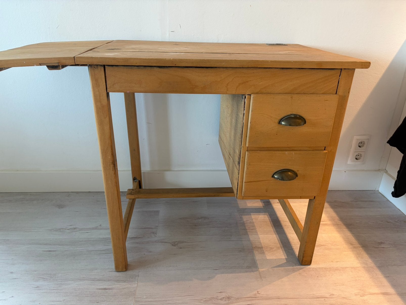 Oud bureau, Ophalen