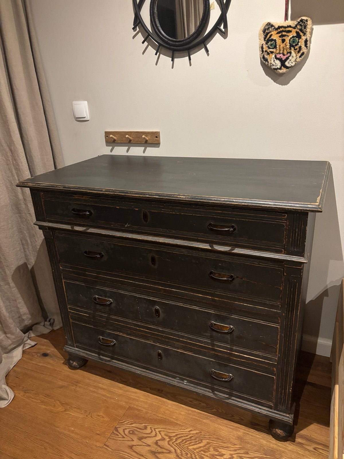Vintage commode - donker grijs met patina, Gebruikt, 50 tot 70 cm, 100 cm of meer, Ophalen