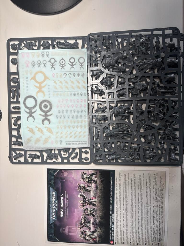 Emperors Children Noise Marines, Ophalen, Zo goed als nieuw