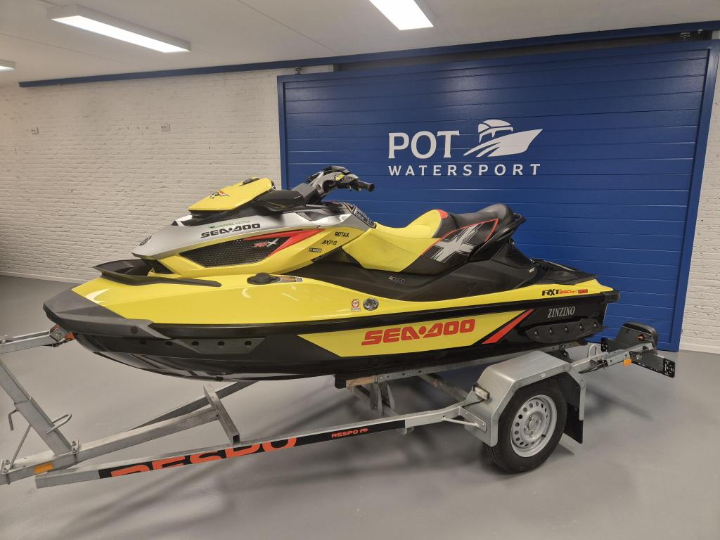 Sea-Doo RXT 260 aS RS (2015) 110 vaaruren + Respo trailer, Watersport en Boten, Jetski's en Waterscooters, Niet ingevuld, Niet ingevuld