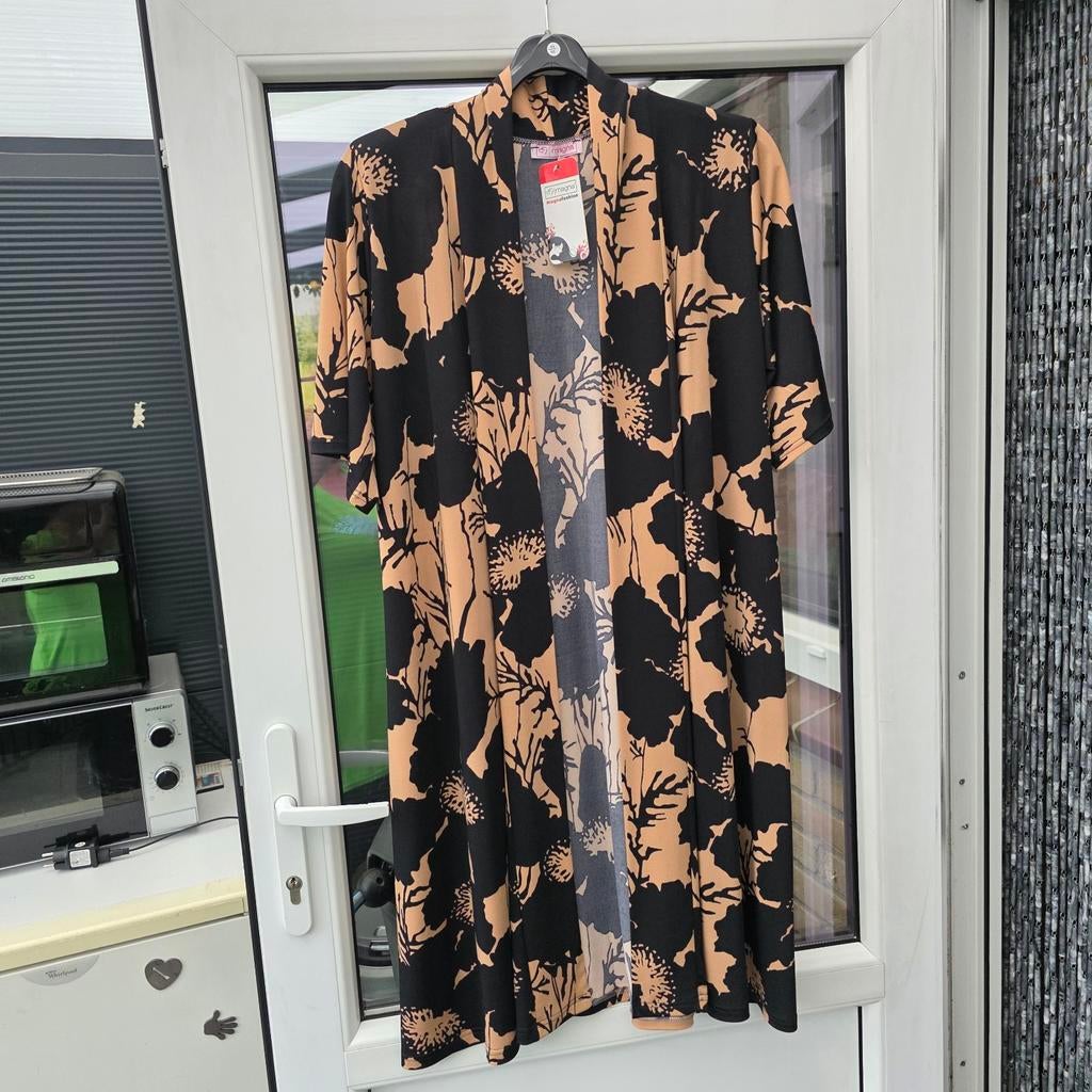 Magna kimono/vest met bloemenprint, maat 44-46, nieuw, Zwart, Maat 46/48 (XL) of groter, Nieuw, Ophalen of Verzenden