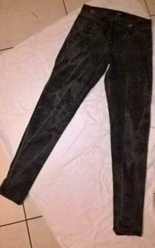 skinny stretch jeans Eksept darkgrey S (36) zgan, Kleding | Dames, Spijkerbroeken en Jeans, Ophalen of Verzenden, Zo goed als nieuw