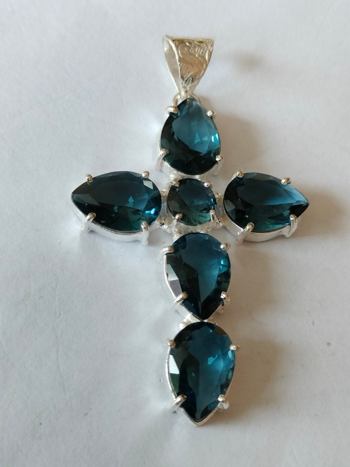 Zilveren hanger kruis met tanzaniet, Nieuw, Zilver, Verzenden, Blauw