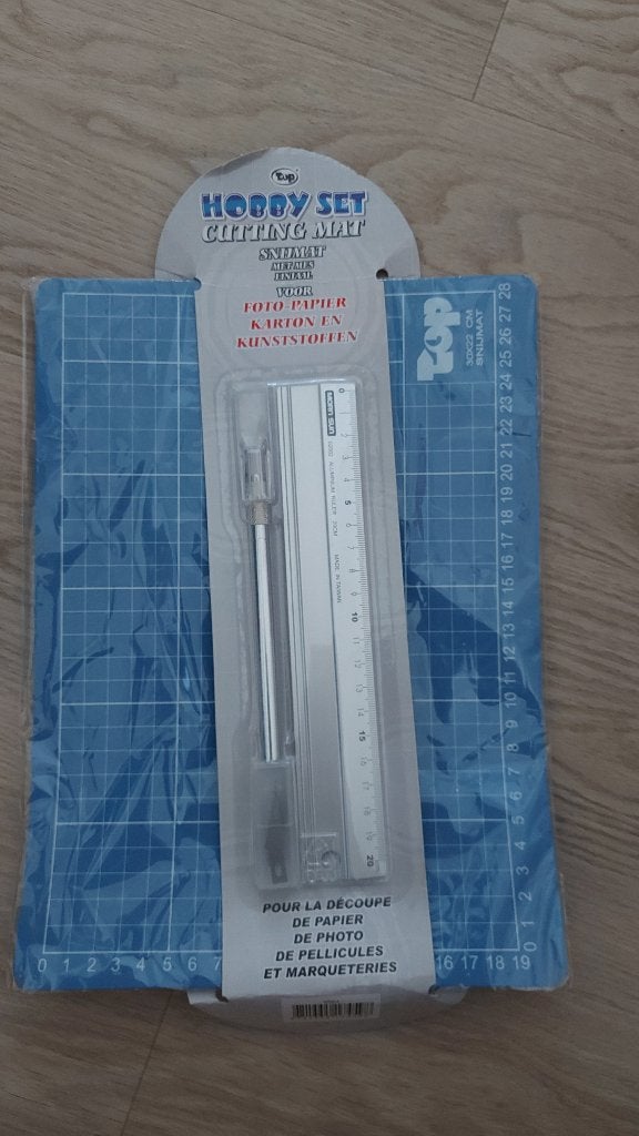 Hobby set - Snijmat met mes en liniaal = NIEUW, Geschikt voor snijden, Nieuw, Meerkleurig, Ophalen of Verzenden