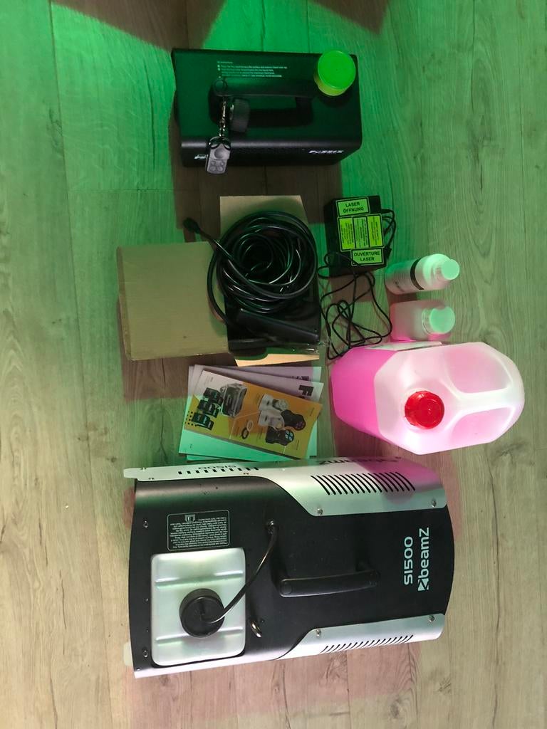 Verhuur omgeving Haarlem Rookmachinepakket, Ophalen, Zo goed als nieuw, Licht