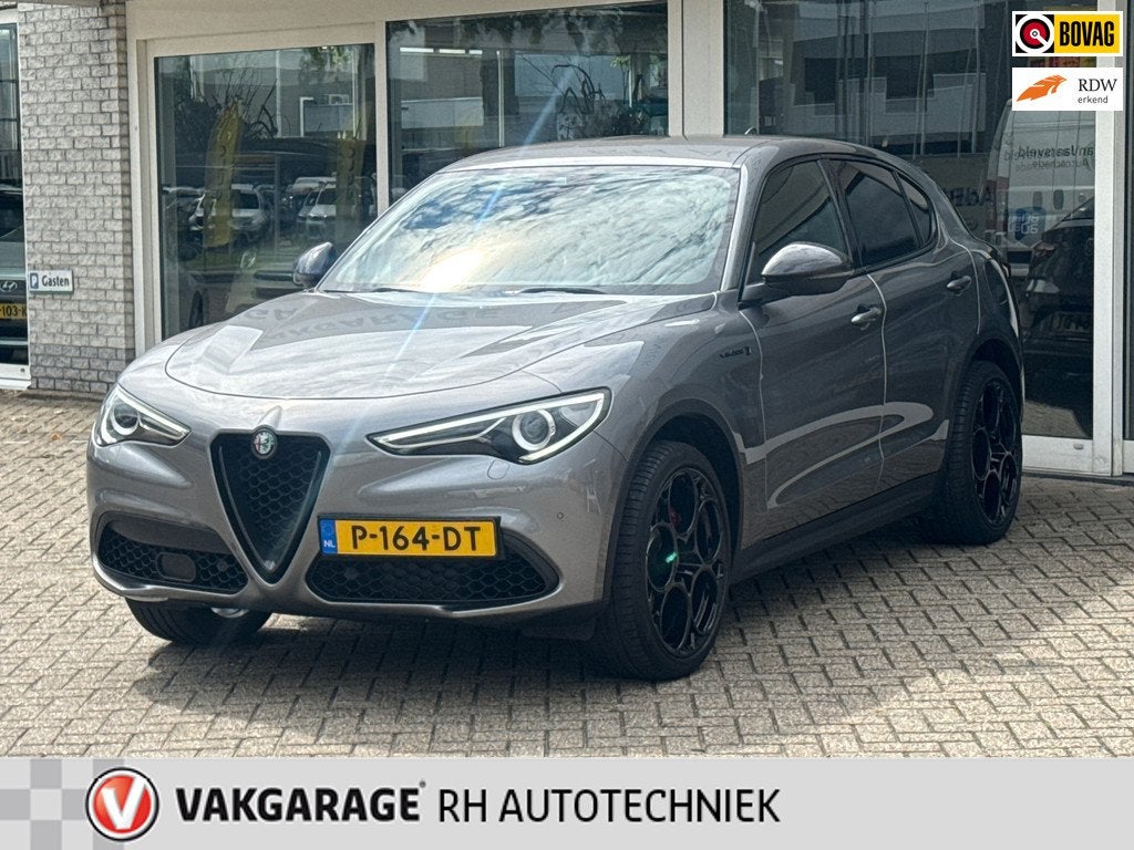 Alfa Romeo Stelvio 2.0 T AWD First Edition Carbon, Veloce ui, Auto's, Alfa Romeo, Bedrijf, Te koop, Stelvio, 4x4, ABS, Achteruitrijcamera