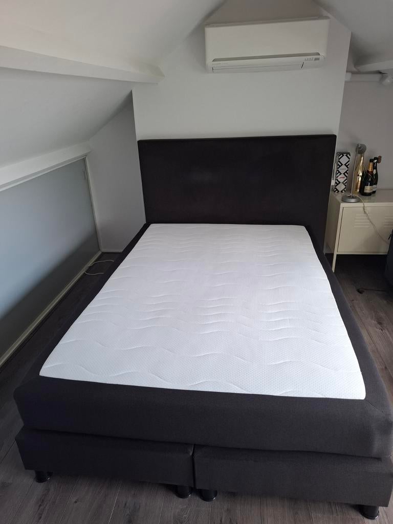 Boxspring 140 x 200 Antraciet, Ophalen, Gebruikt, Tweepersoons, 140 cm