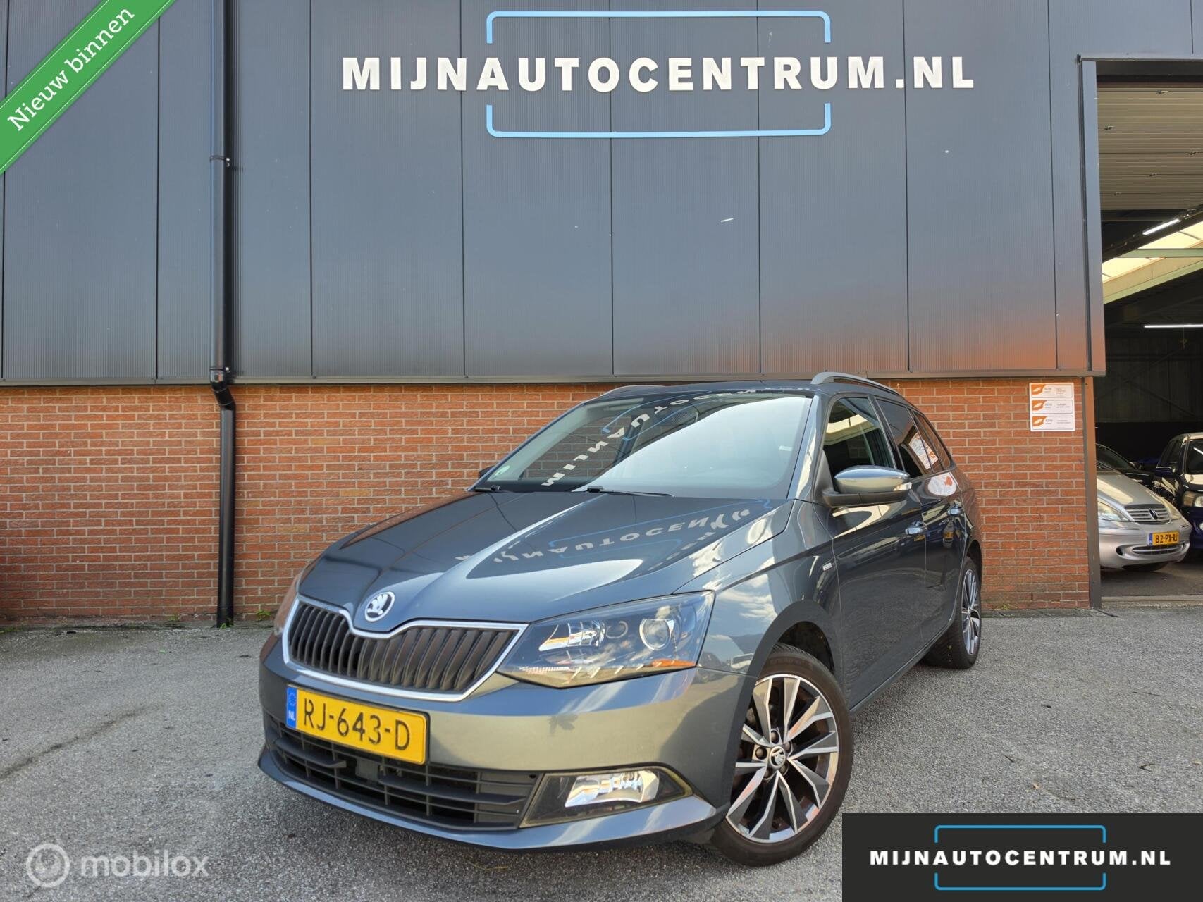 Skoda Fabia Combi 1.4 TDI Drive / NAP / NAVI / CLIMA, Voorwielaandrijving, Stof, Gebruikt, Origineel Nederlands