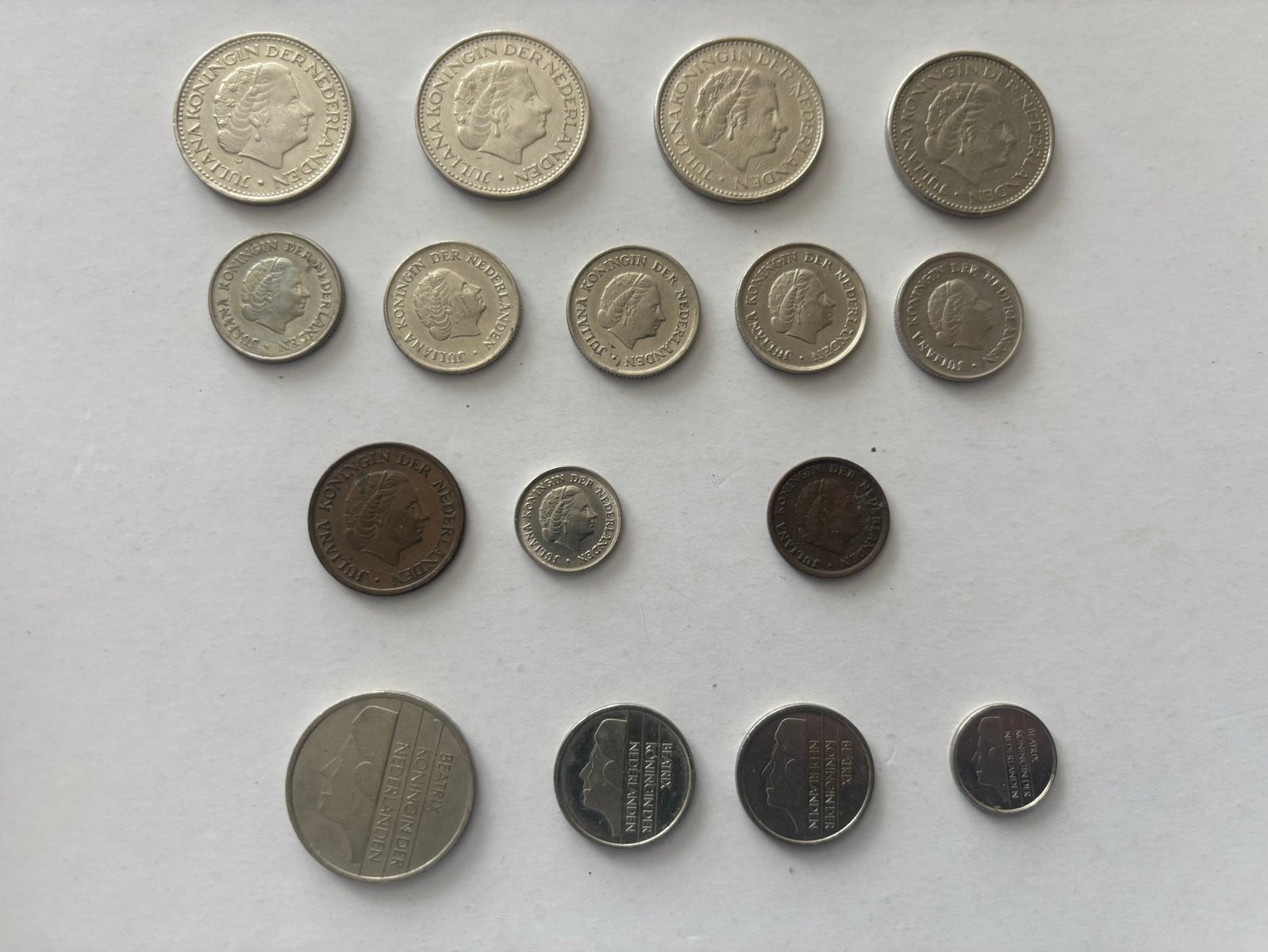 Nederlands munten Juliana (12 stuks), Beatrix (4 stuks), Ophalen