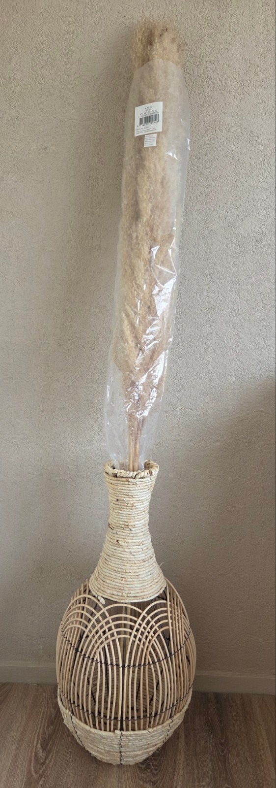 Grote rotan vaas met (nieuwe) gedroogde pluimen, Huis en Inrichting, Woonaccessoires | Vazen, Ophalen, Met patroon/structuur, Beige