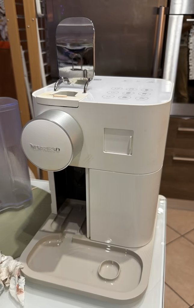 Nespresso Gran Lattissima koffiemachine, Koffiepads en cups, 10 kopjes of meer, Koffiemachine, Ophalen of Verzenden
