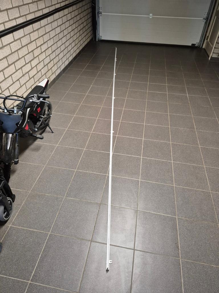 Gordijnrails 467 cm, Huis en Inrichting, Stoffering | Gordijnen en Lamellen, Ophalen