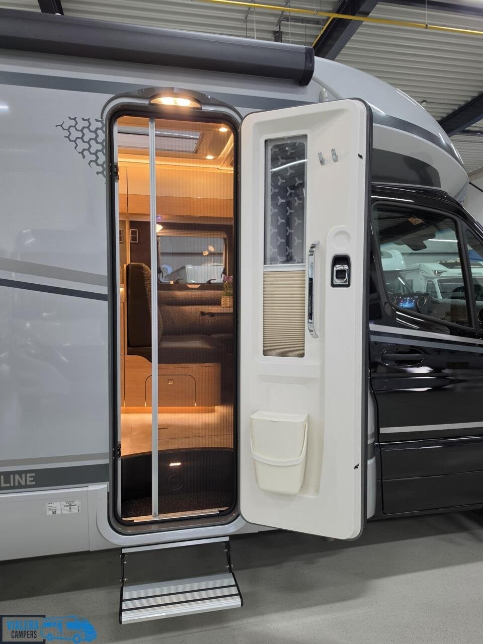 Hymer BMC-T 600 Blackline* 12-2025 *Nieuwstaat* Vol opties, Caravans en Kamperen, Automaat, 7 tot 8 meter, Bedrijf, Diesel