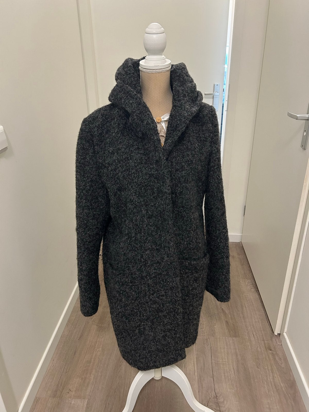 Giacomo The Jacket - Stijlvolle Grijze Winterjas Maat XXL, Ophalen of Verzenden, Zo goed als nieuw, Maat 46/48 (XL) of groter