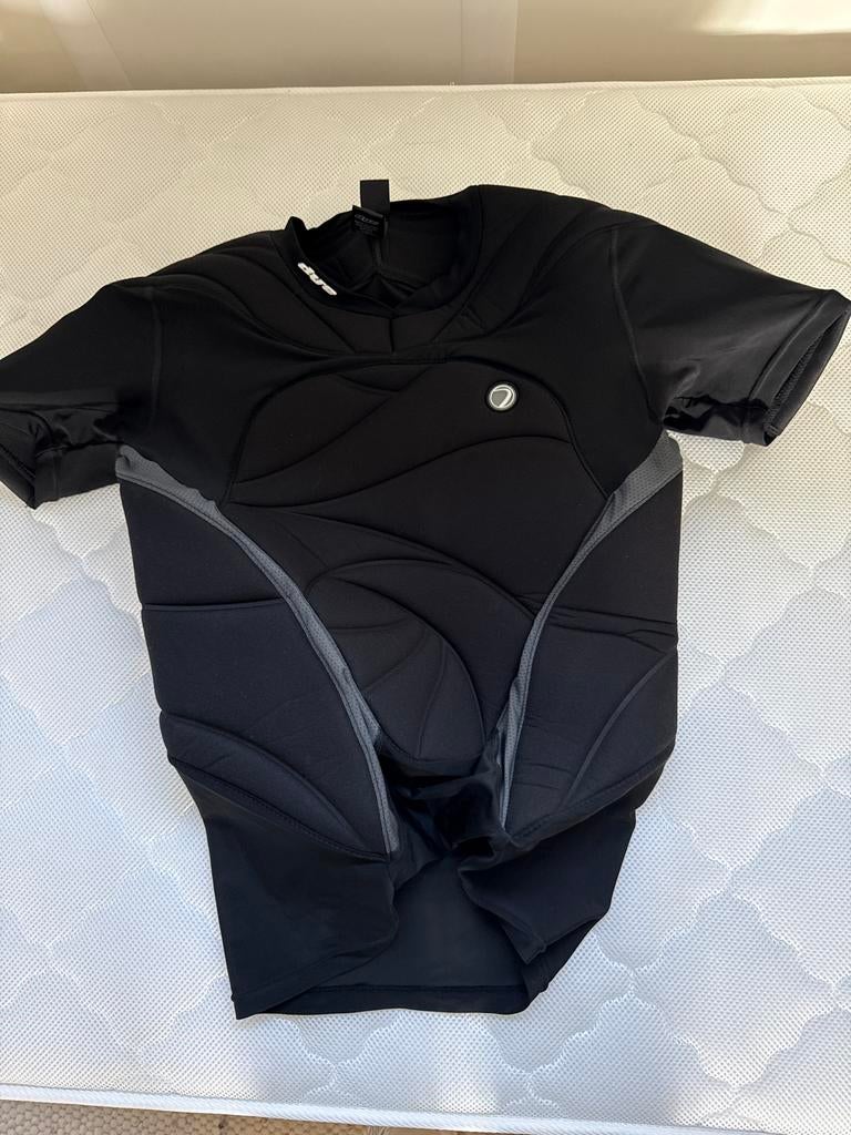 Dye bescherming bovenlichaam M/L, Ophalen of Verzenden, Zo goed als nieuw