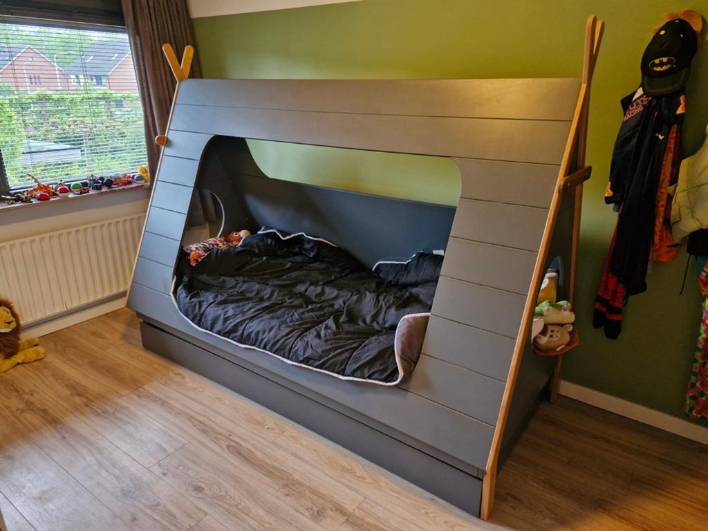 Kinderbed eenpersoons 90x200 - Tipi stijl, Kinderen en Baby's, Kinderkamer | Bedden, Lattenbodem, 85 tot 100 cm, Ophalen of Verzenden