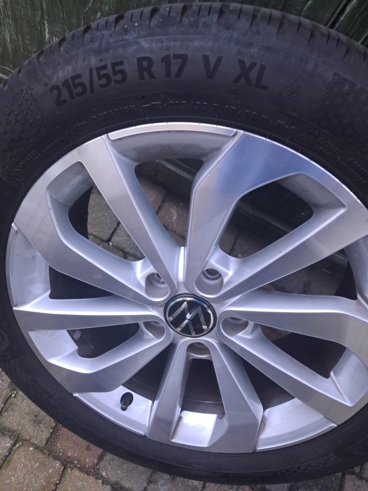 4 stuks volkswagen 17 inc velgen met all senson banden, Ophalen of Verzenden