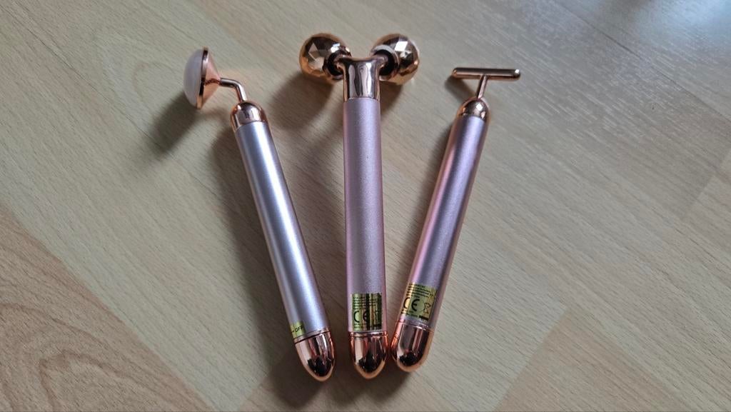 Gezichtsmassage Rollers Set - Rosé Goud nieuw, Verzenden, Nieuw, Gehele gezicht, Verzorging