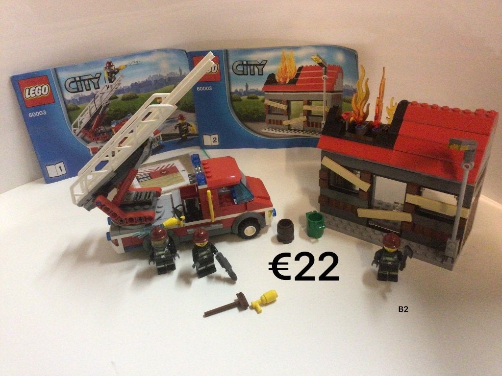 lego city brandweer huisbrand, Kinderen en Baby's, Speelgoed | Duplo en Lego, Ophalen of Verzenden, Zo goed als nieuw