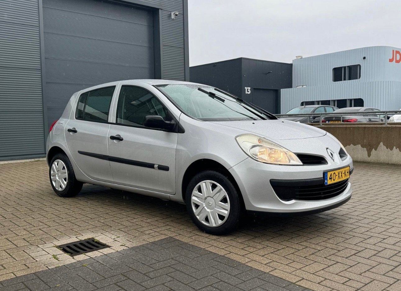 Renault Clio 1.2 16V.  Opknapper!, Voorwielaandrijving, 535 kg, 74 pk, 4 cilinders