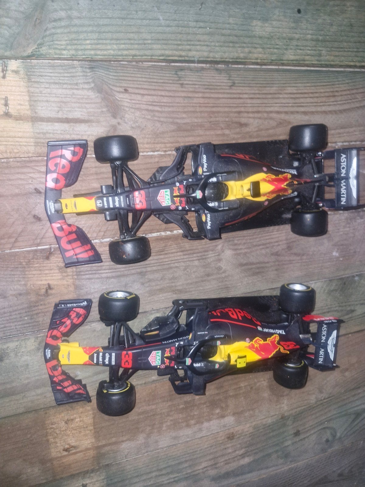 Red Bull Racing F1 modelauto's (2 stuks), Ophalen of Verzenden, Gebruikt, Auto