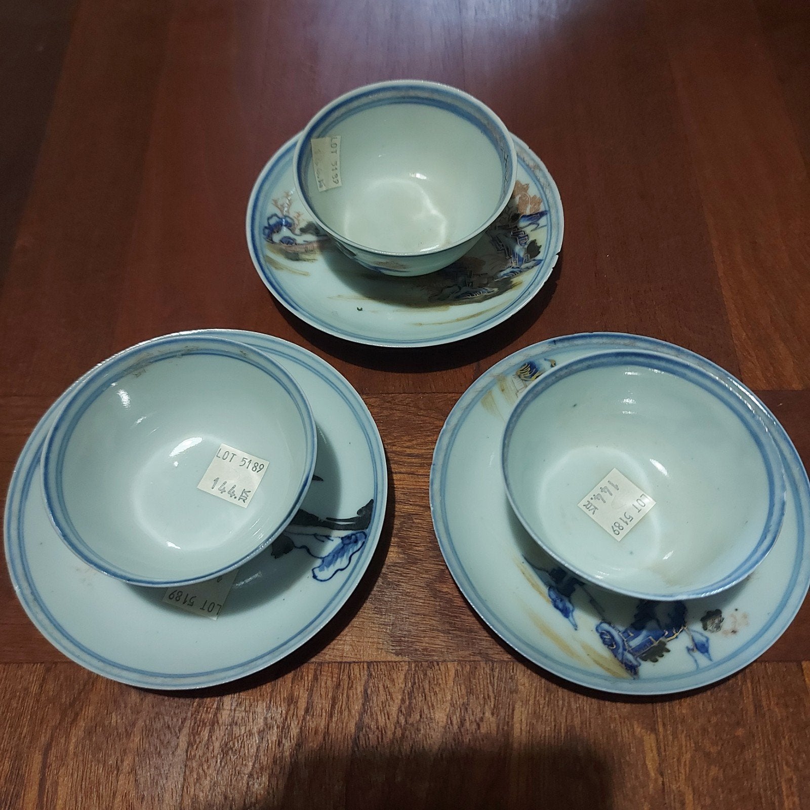 Antieke Chinese theekopjes en schotels (Nanking Cargo, VOC), Ophalen