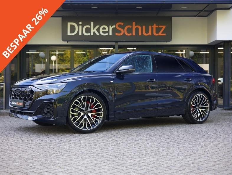 Audi Q8 60 TFSIe Competition Vierwielb. | Pano | Trekhaak |, Auto's, Audi, Automaat, 2995 cc, 26 kWh, 489 pk