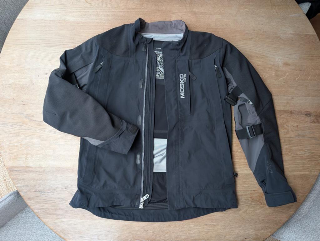 Mosko Moto Basilisk IR Jacket - Dark Onyx - XL, Motoren, Ophalen of Verzenden, Tweedehands, Jas | textiel