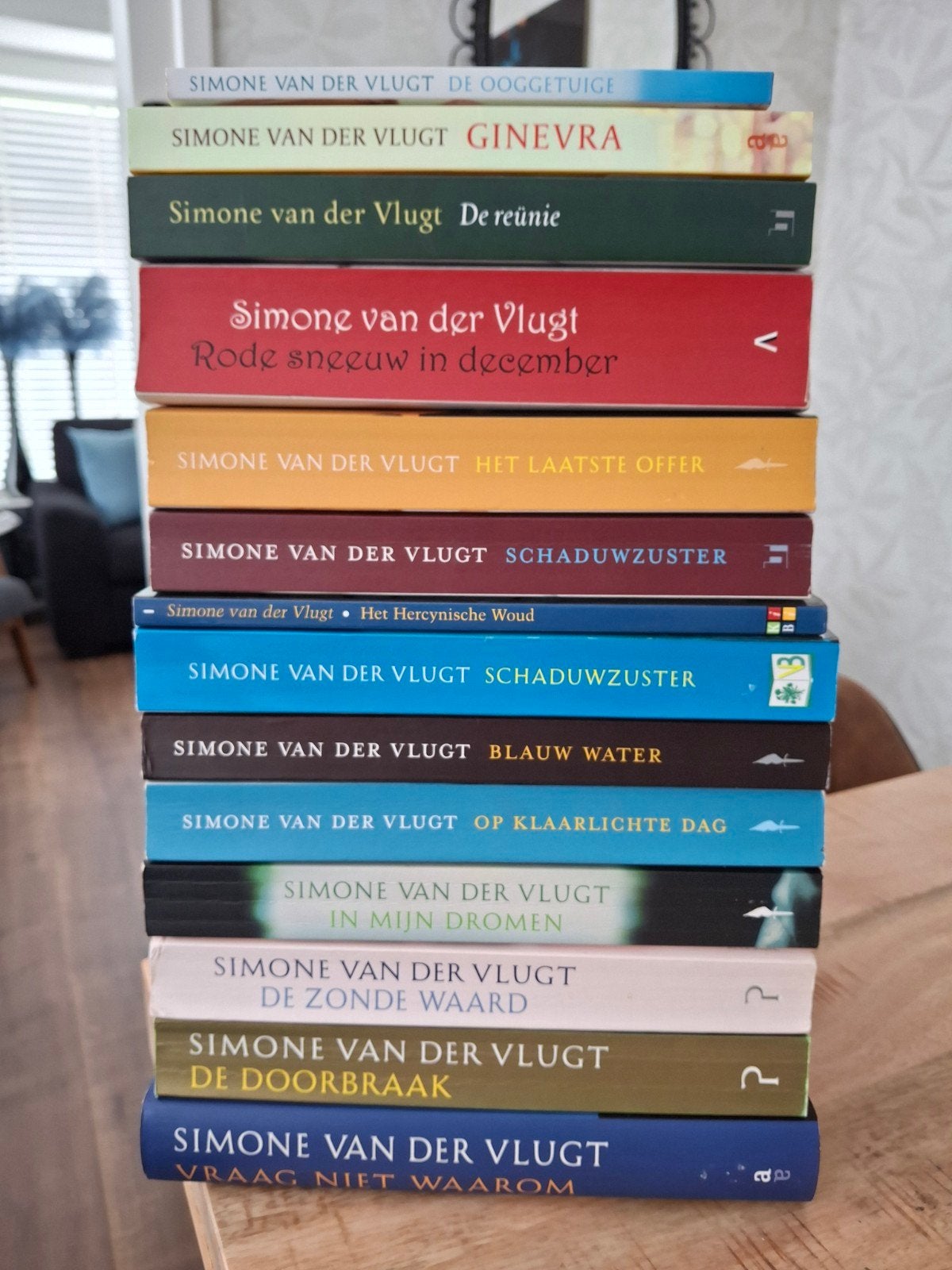 Simone van der Vlugt, Ophalen of Verzenden, Zo goed als nieuw