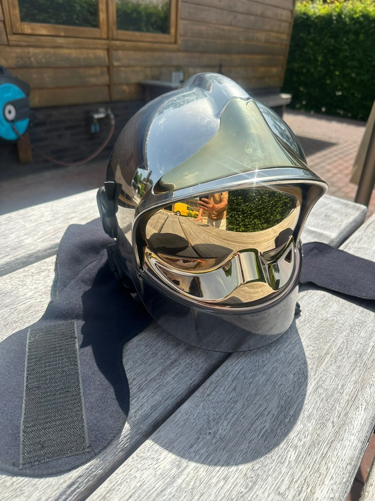 MSA G1110 Brandweerhelm (chroom/goud), Ophalen of Verzenden, Zo goed als nieuw