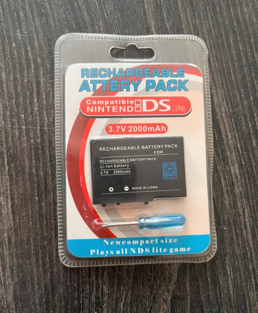 Nieuwe Oplaadbare Batterij voor Nintendo DS Lite (2000mAh), Ophalen of Verzenden, Nieuw, Overige modellen, Oplader of Kabel