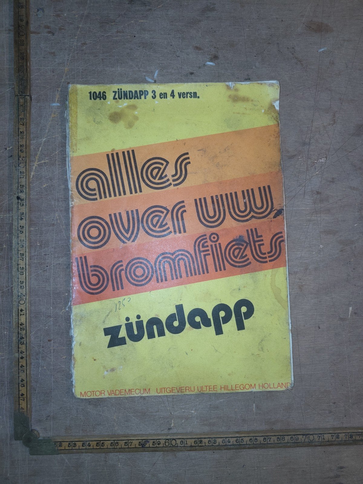 werkplaatshandboek onderdelen catalogus Zündapp 3v,4v, Ophalen of Verzenden, Gebruikt