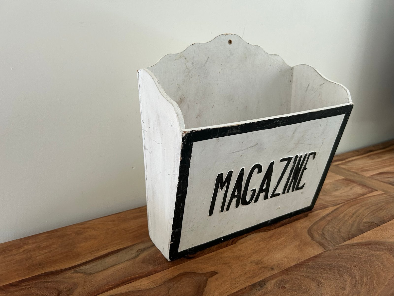Vintage houten tijdschriftenrek 'MAGAZINE', Gebruikt, Tijdschriftenrek, Hout, Met opdruk
