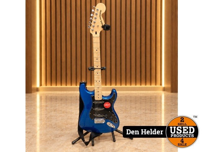 Squier Affinity Stratocaster Lake Placid Blue-In Nette Staat, Fender, Zo goed als nieuw, Support@fender.com, 17600 Catalina Street
Los Angeles, CA 90746
USA