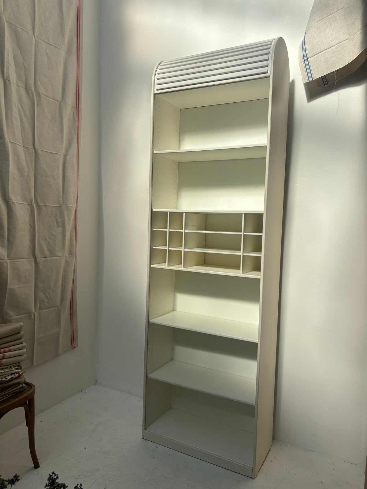 Vintage Roldeurkast Aldo van den Nieuwelaar in Wit, Ophalen, Fokke Simonszstraat 10, Gebruikt, Pastoe