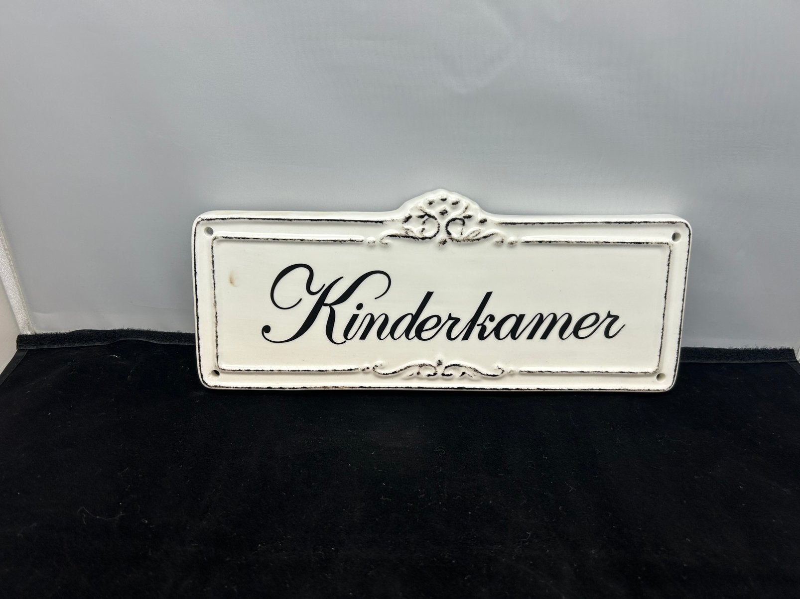 Vintage porseleinen deurbordje Kinderkamer landelijk, Ophalen, Zo goed als nieuw, Ophangbaar, Wanddecoratie