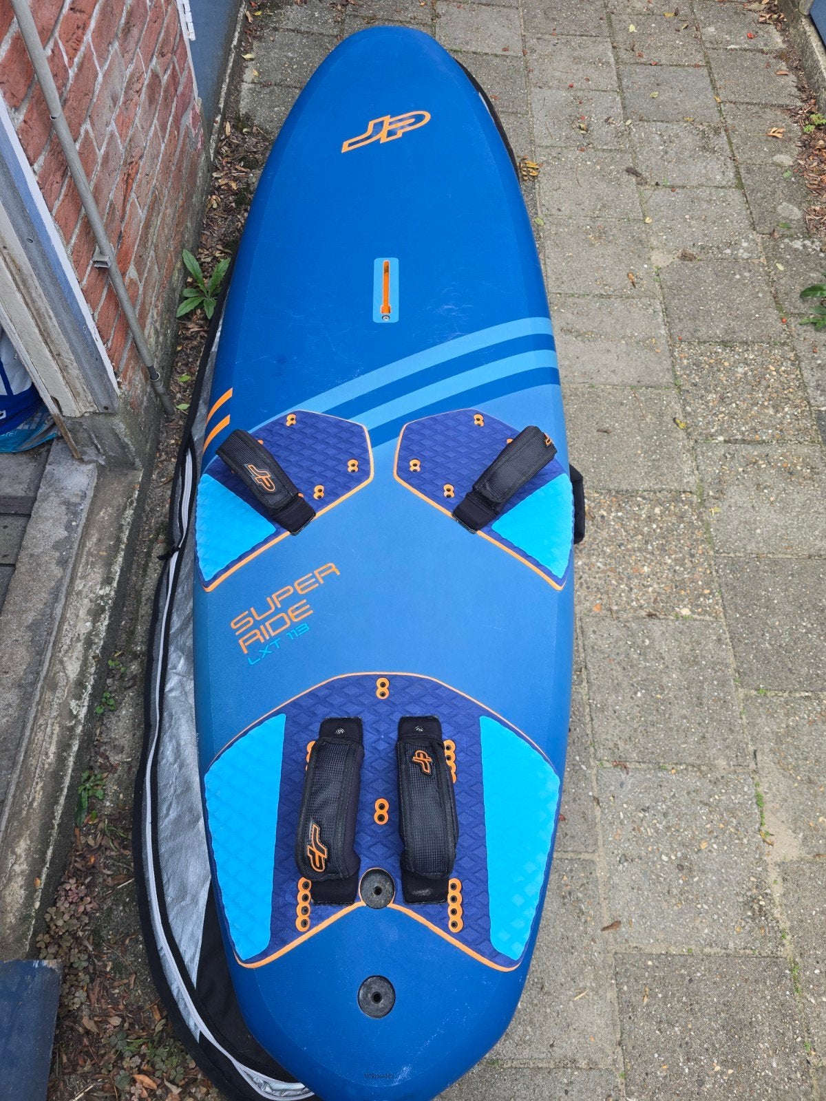 Windsurfplank + zeilen etc., Watersport en Boten, Minder dan 250 cm, Overige typen, Zo goed als nieuw, Ophalen